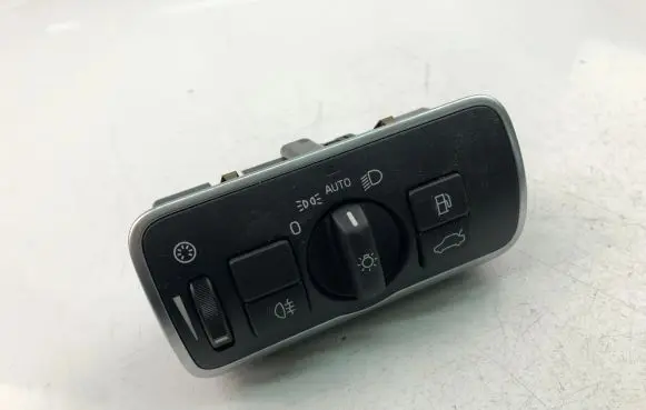 Volvo V60 Light switch 31443839