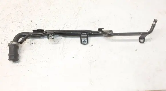 Audi A4 S4 B6 8E 8H Engine coolant pipe/hose 06B133607N