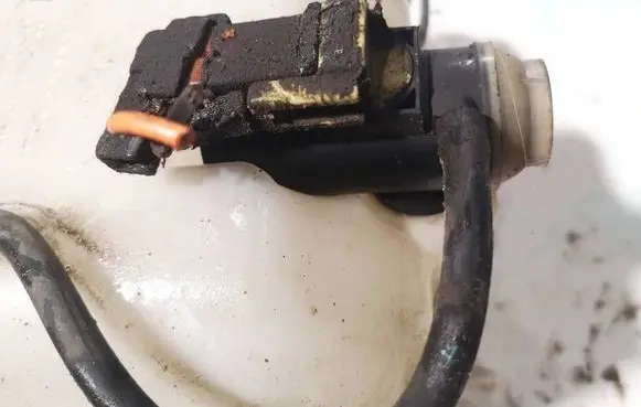 Honda Civic Windscreen/windshield washer pump 