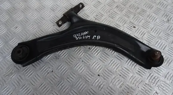 Nissan Qashqai Front lower control arm/wishbone