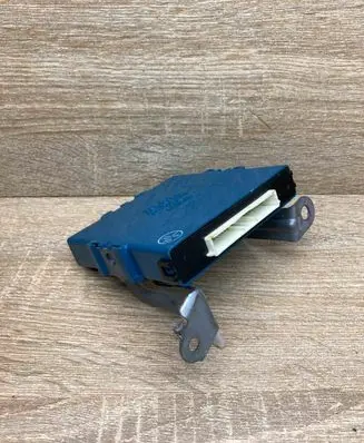 Toyota Prius (XW20) Comfort/convenience module 8961847011 1238000100