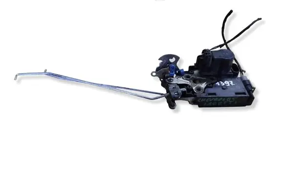 Chevrolet Lacetti Front door lock 