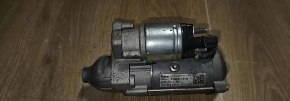 Peugeot 308 Starter motor 9825233080 ESW2021HE