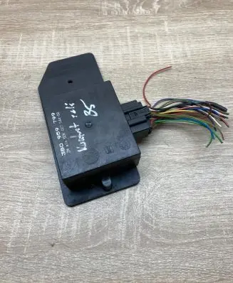 Volkswagen PASSAT B5 Comfort/convenience module 3B0959799 5DK00754400