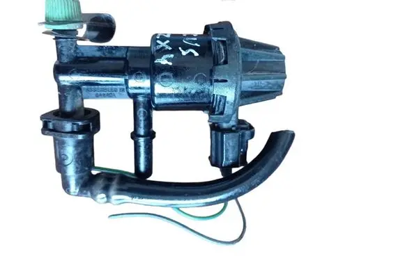 Ford Focus Electromagnetic valve 4U5A9G641AA