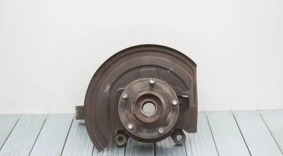 Nissan Rogue Front wheel hub