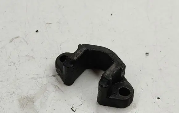 BMW 3 E46 Fuel Injector clamp holder