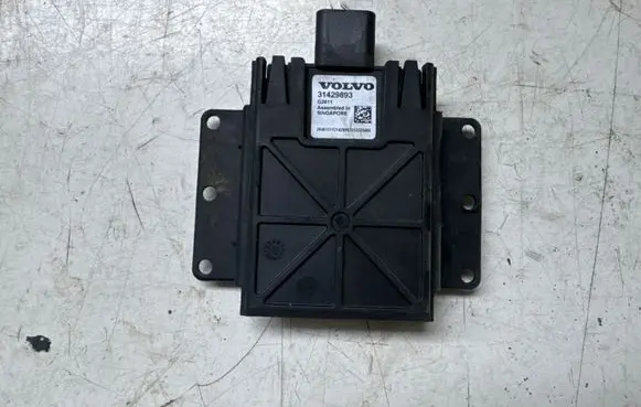 Volvo XC60 Distronic sensor radar G2611