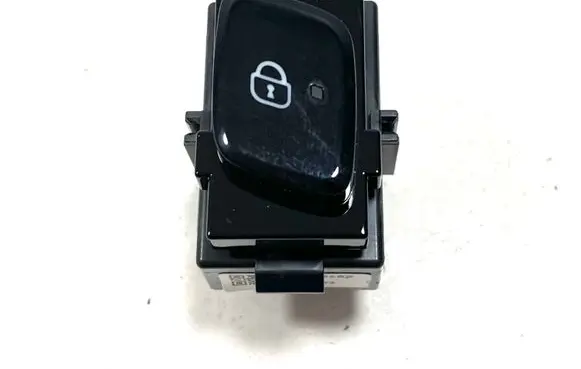 Volvo XC90 Central locking switch button 31412152
