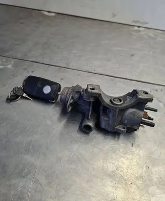 Volkswagen Sharan Ignition lock 4B0905851B