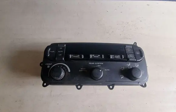 Chrysler Voyager Climate control unit P05005004AG