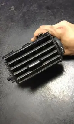 BMW 1 F20 F21 Dash center air vent grill 9205357