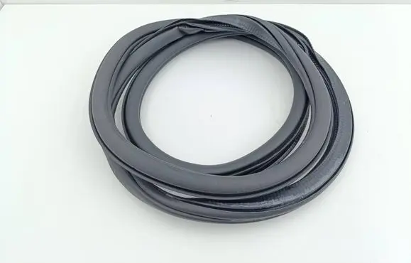 Audi Q4 Sportback e-tron Rubber seal rear door 89A833721