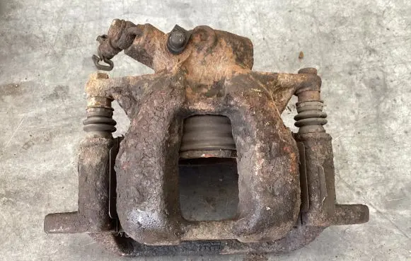 Peugeot 407 Front brake caliper