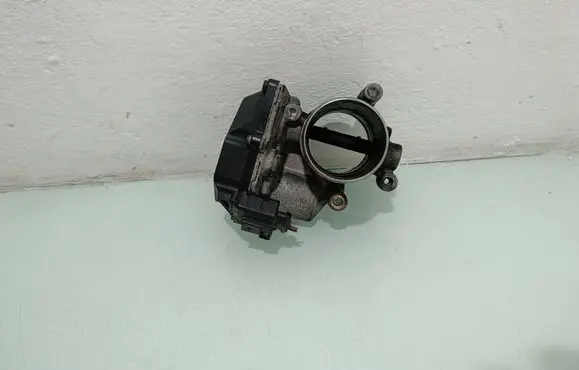 Audi A5 Sportback 8TA Throttle valve A2C53338105