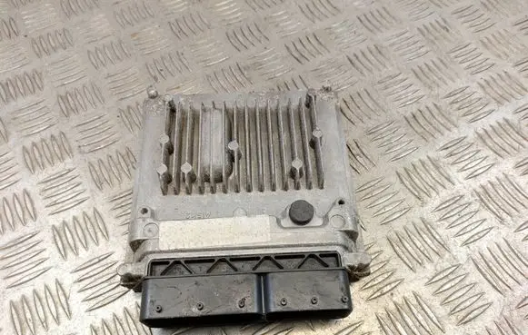 Mercedes-Benz B W246 W242 Engine control unit/module A6519007600 28336104 A6519010601