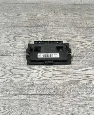 BMW X5 E70 Light module LCM 9249073 S6135 608377