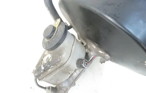 Toyota RAV 4 (XA10) Brake booster 