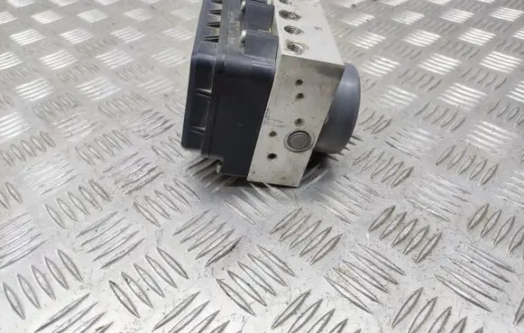 Toyota Yaris ABS Pump 4454052201 11604030480 8954152A51