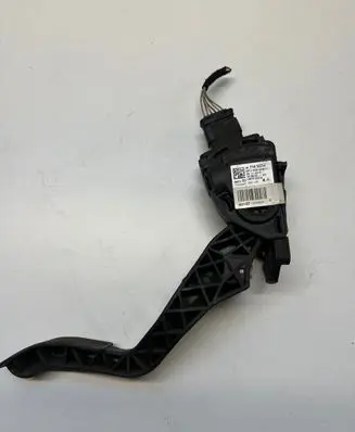 Citroen C4 Cactus Accelerator throttle pedal 9671433780 1969883 6PV00994941
