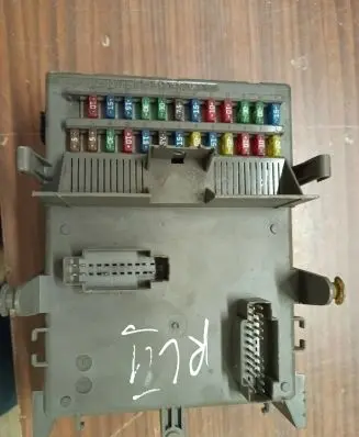 Multifunctional control switch/knob