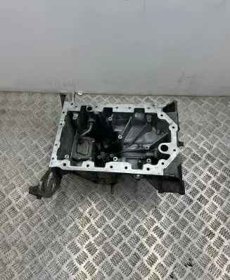 Land Rover Discovery 4 - LR4 Oil sump 9H2Q6675BE