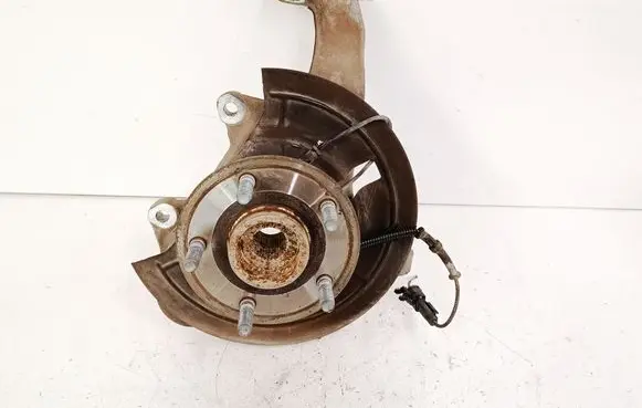 Dodge RAM 1500 DS Front wheel hub spindle knuckle 68044700