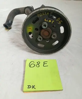 Volkswagen PASSAT B5 Electric power steering pump 1212123