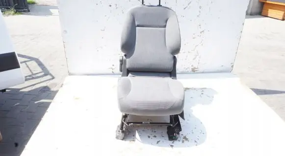 Peugeot Partner Front passenger seat 