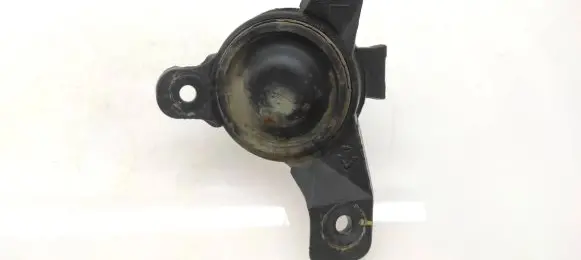Subaru Outback Engine mount bracket 41022AE110