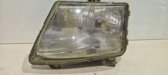 Mercedes-Benz Vito Viano W638 Headlight/headlamp 084401119R