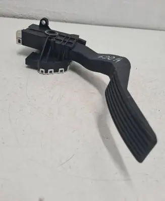 Peugeot Boxer Accelerator throttle pedal 013841620800B