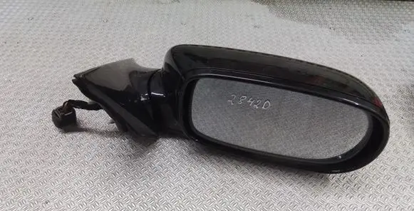 Hyundai Grandeur Front door electric wing mirror E4012301