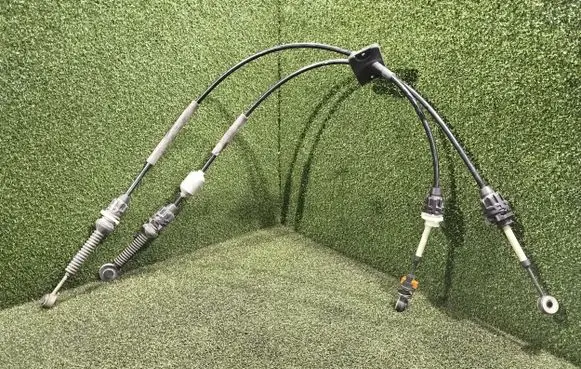 Renault Trafic III (X82) Gear shift cable linkage 349359296