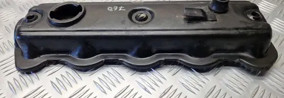 Audi A4 S4 B5 8D Rocker cam cover 