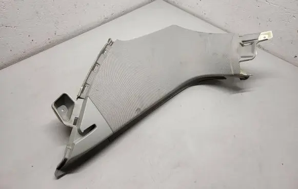 Audi Q7 4M (D)pillar trim (top) 4M0967246