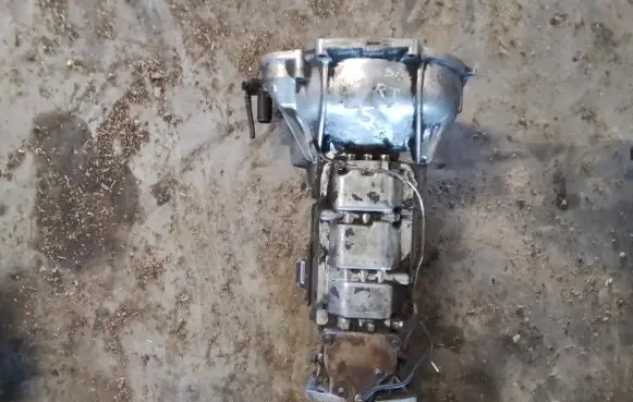 Mitsubishi Pajero Sport I Manual 5 speed gearbox M011S5A012