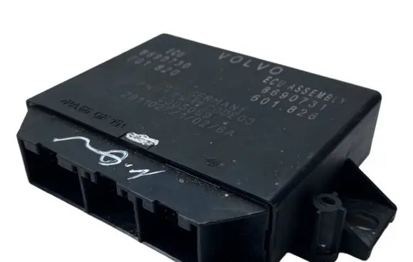 Volvo XC90 Parking PDC control unit/module 8690730 8690731 0005059