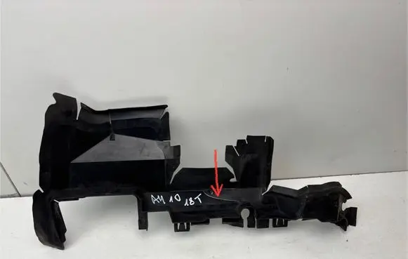 Audi A4 S4 B8 8K Intercooler air guide/duct channel 8K0121283K