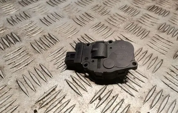 Mercedes-Benz S W221 Intake manifold valve actuator/motor A2218200042 2219066900