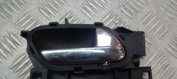 Peugeot 407 Rear door interior handle trim 