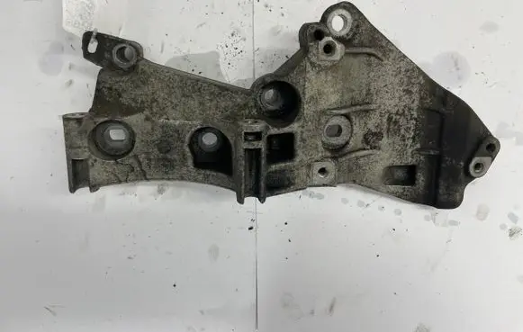 Generator/alternator bracket