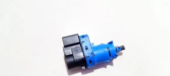 Mazda 5 Brake pedal sensor switch 