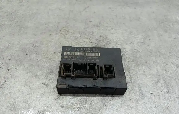 Audi A3 S3 8P Comfort/convenience module 8P0959433B