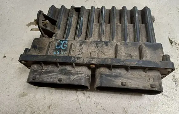 Opel Astra G Fan control module 24410128
