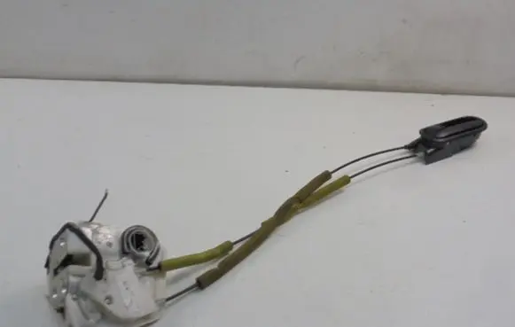 Mazda 2 Front door lock 8B28A042B