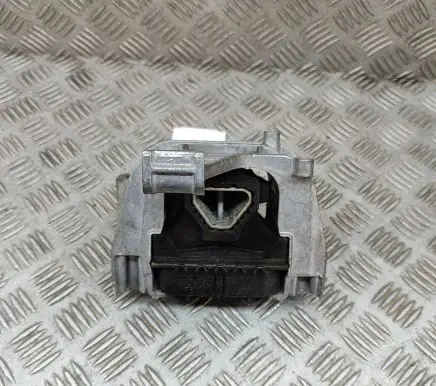 Seat Arona Engine mount bracket 2Q0199262AN