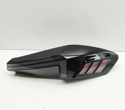 BMW XM Rear/tail lights 9879754
