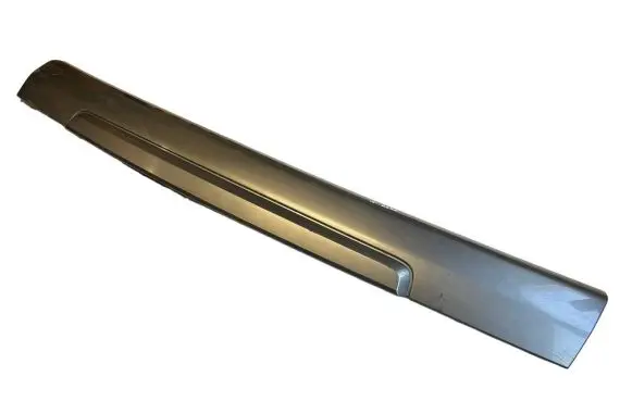 Land Rover Range Rover Sport L320 Tailgate trim DRC500011