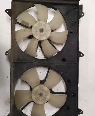 Toyota Avensis T250 Fan set 